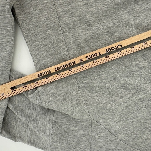 Sweaty Betty Gray Long Sleeve Crew Sweatshirt Top Split side Small - Picture 9 of 13